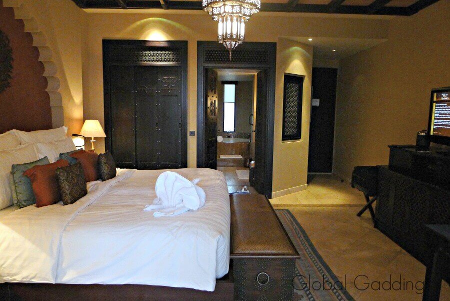 luxury room qasr al sarab resort
