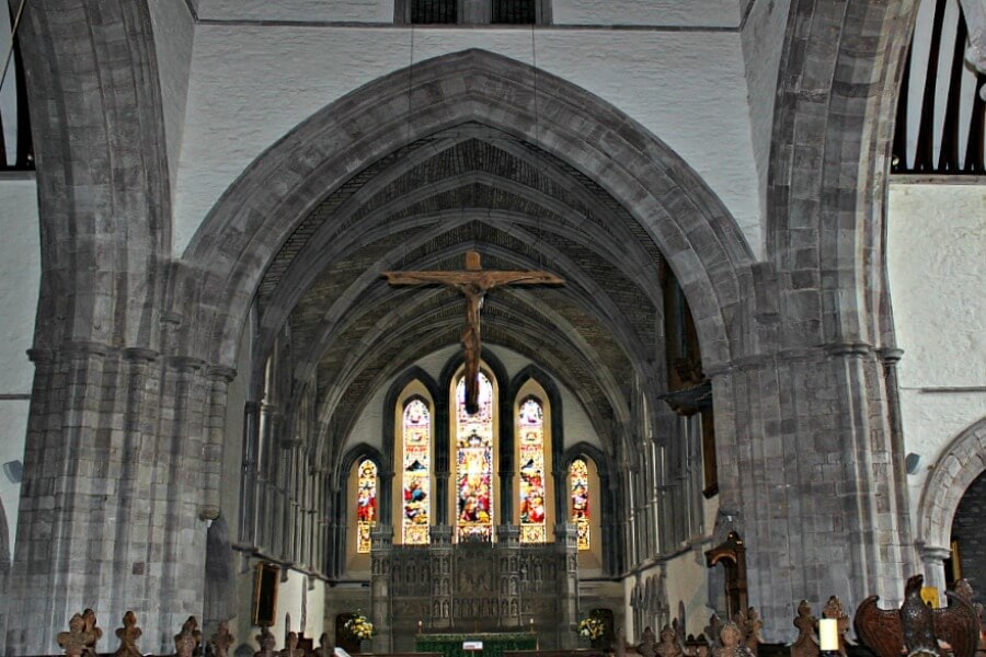 roadtrip wales brecon beacons brecon cathedral