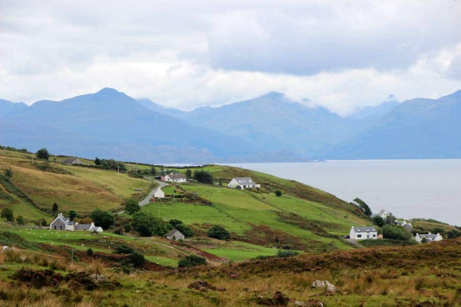 point of sleat walk looking back over the town