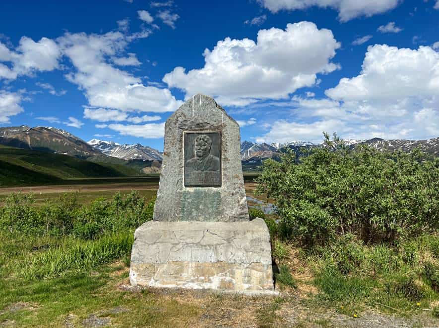 Richardson Monument Alaska