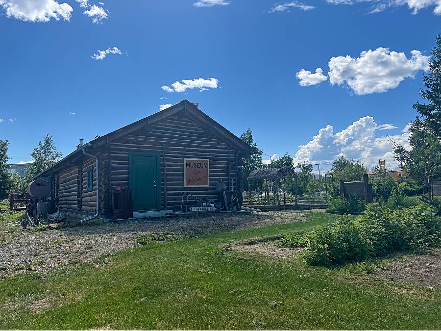 Sullivan Roadhouse Historical Museum