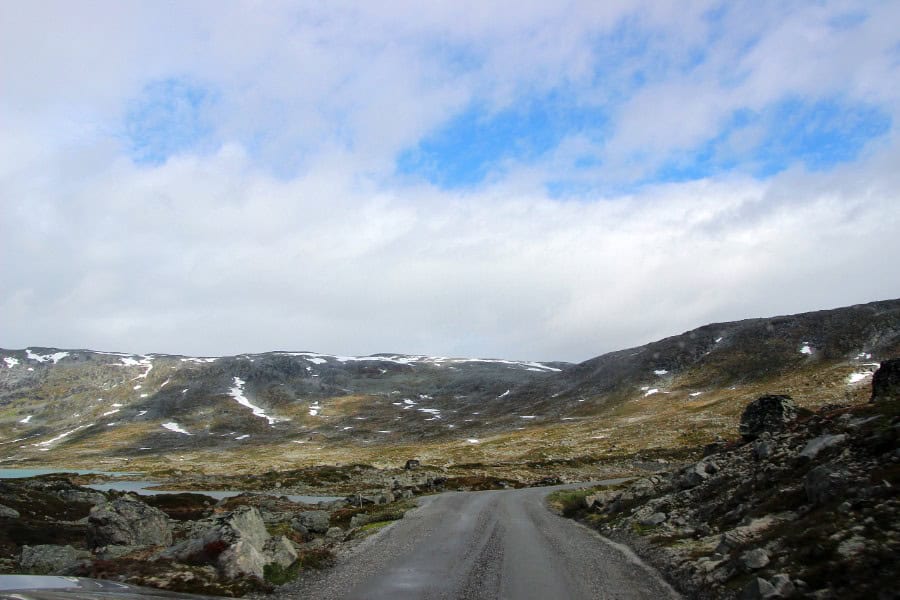 Scenic Road leading through open mountain scenery while planning a Norway route